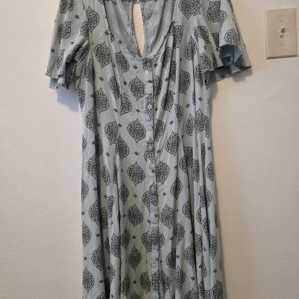 Torrid Light Blue Backless Dress with Black Pattern